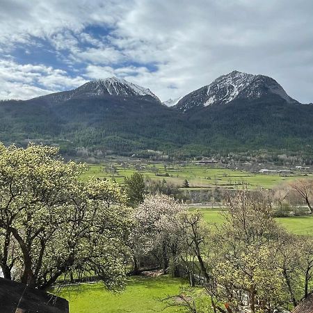 Appartement Dans Une Maison De Pays Briançon Exterior foto